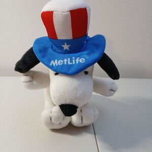 Peanuts Snoopy Met Metropolitan Life Patriotic Stuffed Plush Animal Toy Doll 7"